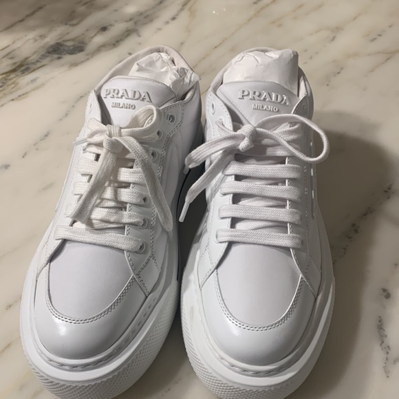 I’m selling my lasted style white Prada size 37/50and I wear size 38 - Picture 4 of 4